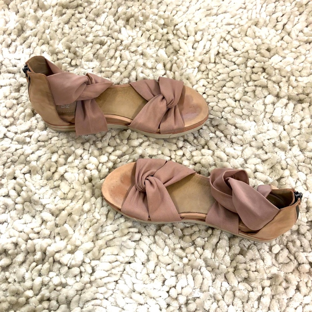 Eileen Fisher Sandals
